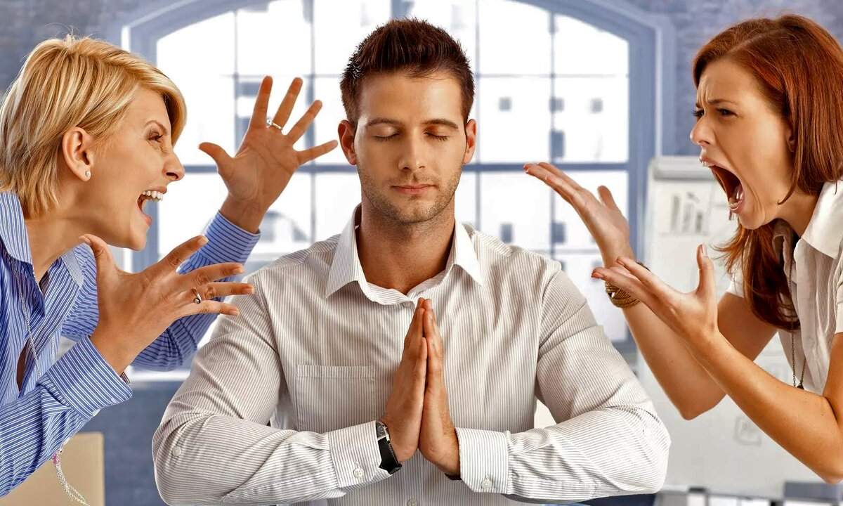 Recunoaște și gestionează emoțiile care te trimit la frigider